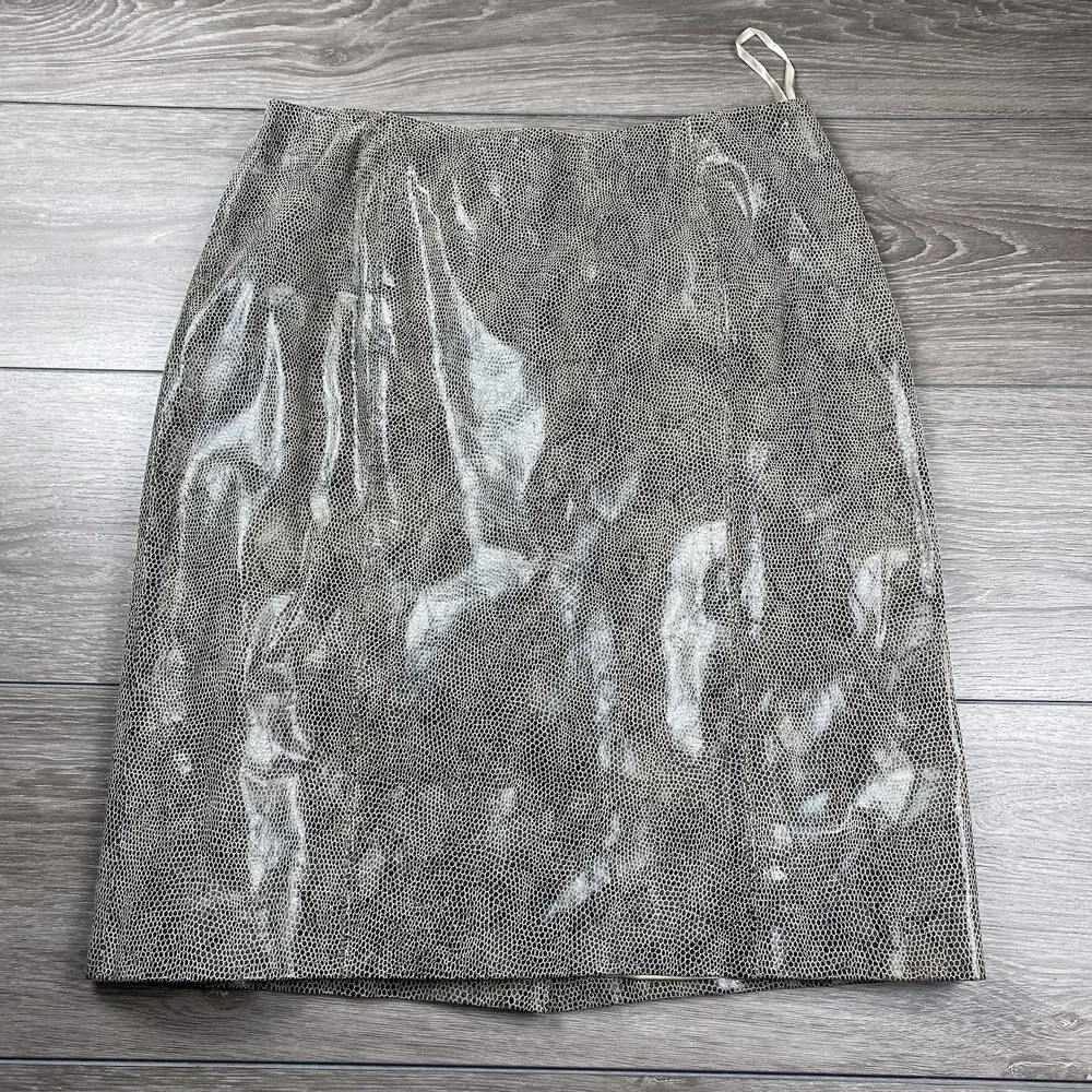 Vintage Gianni Women's Leather Knee‎ Length Skirt Snakeskin Gray Large- Read